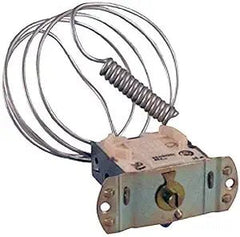 Continental Refrigerator 4-748 temperature control