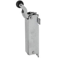 Hydraulic Walk - In Door Closer — Top Mounted | 3 - Tab Easy Mount | Cooler & Freezer Door Closer